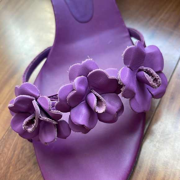 Salvatore Ferragamo vintage purple flower kitten heels size 10 - Picture 6 of 8